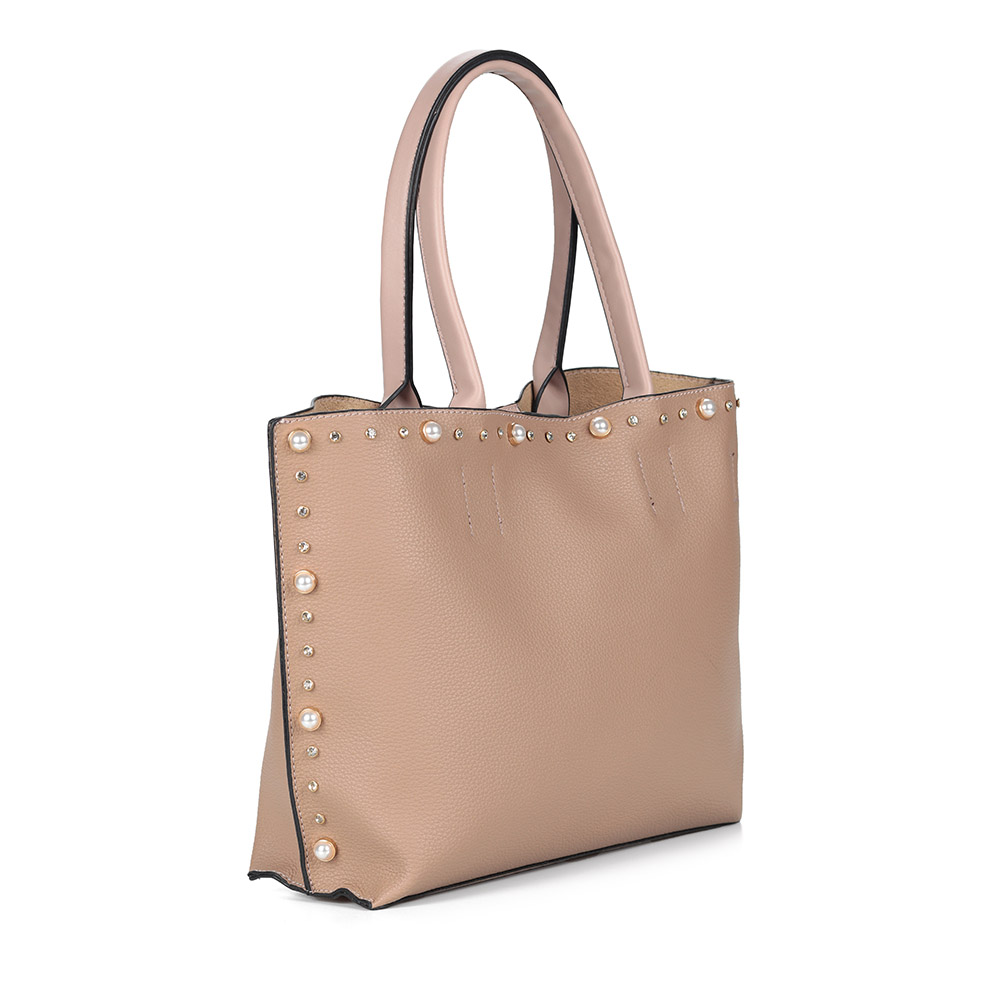 Бежевая сумка шоппер из экокожи с металлическим декором и дополнительной ручкой KEDDO