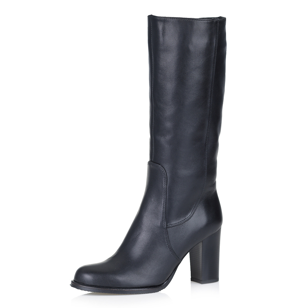 Черные кожаные сапоги на каблуке Respect