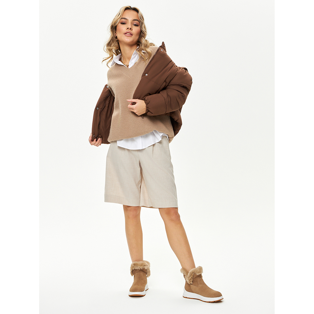 Бежевые ботинки из велюра с декоративной опушкой на подкладке из натуральной шерсти Respect