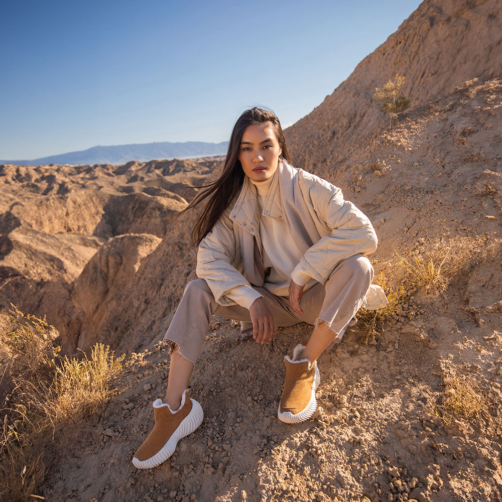 Бежевые зимние ботинки из натурального велюра RESPECT PREMIUM