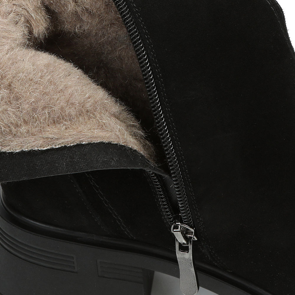 Черные зимние ботильоны из натурального велюра Respect