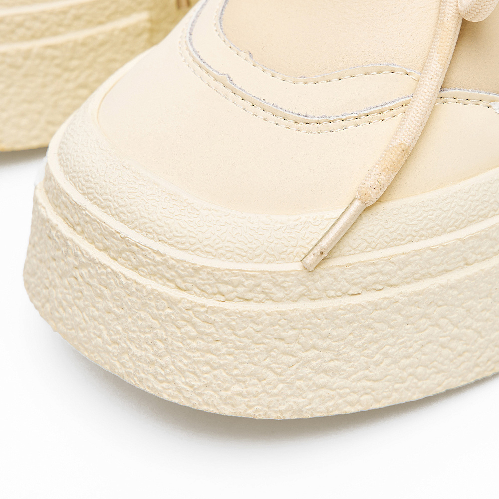 Дутики луноходы из кожи рисового цвета Respect