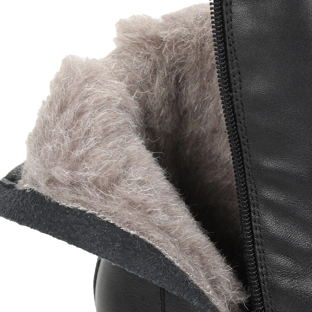 Черные утепленные полусапоги из гладкой кожи Respect