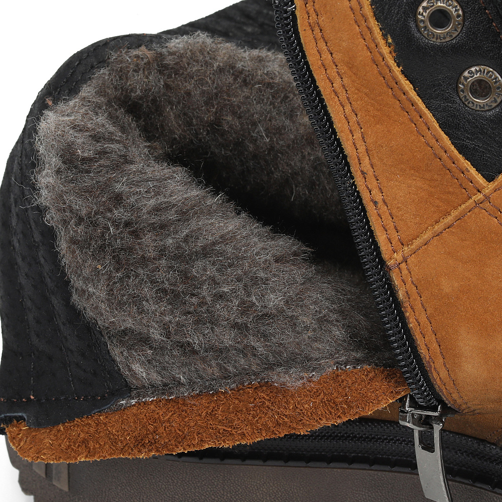 Бежевые зимние ботинки из кожи на тракторной подошве Respect