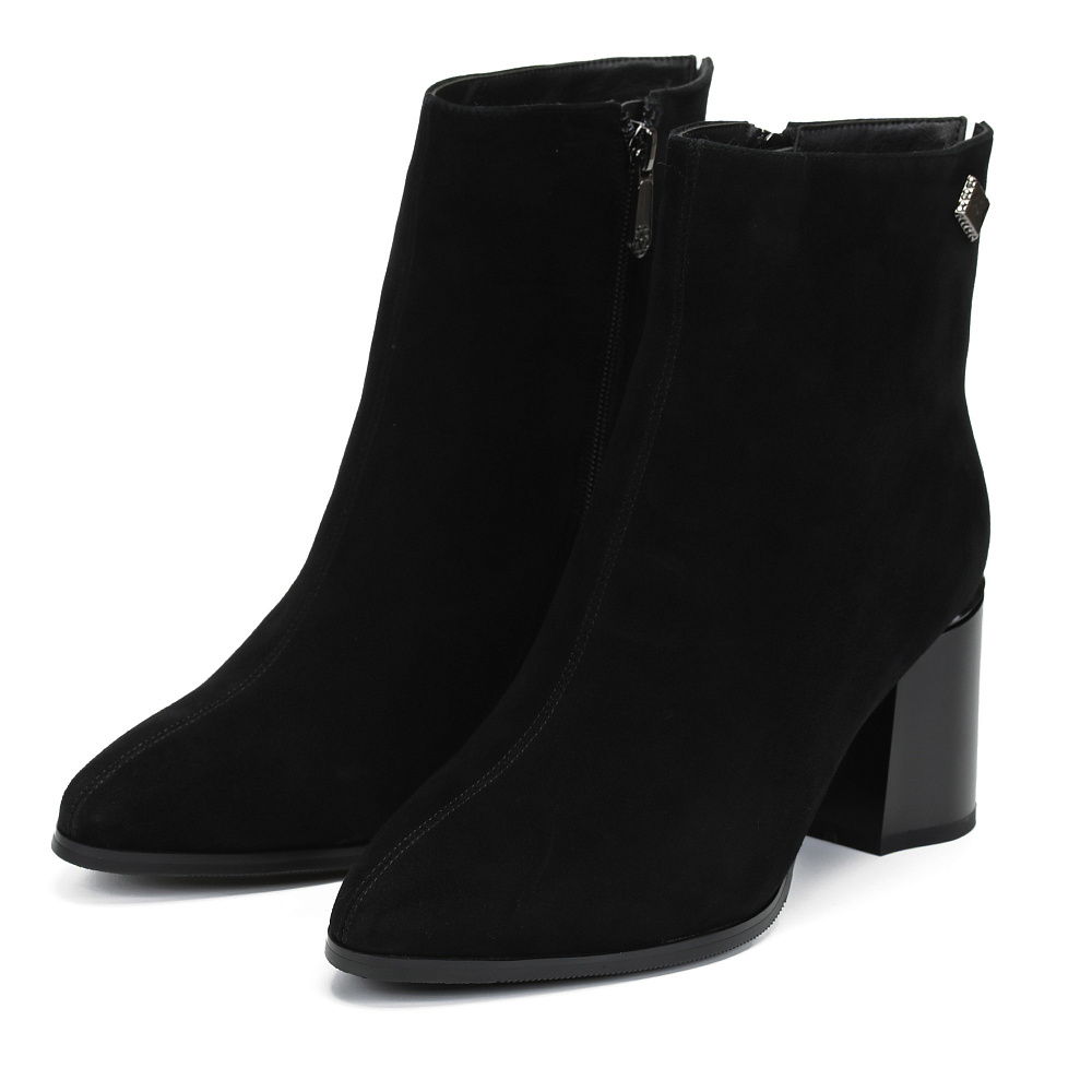 Черные зимние ботильоны из натурального велюра RESPECT PREMIUM