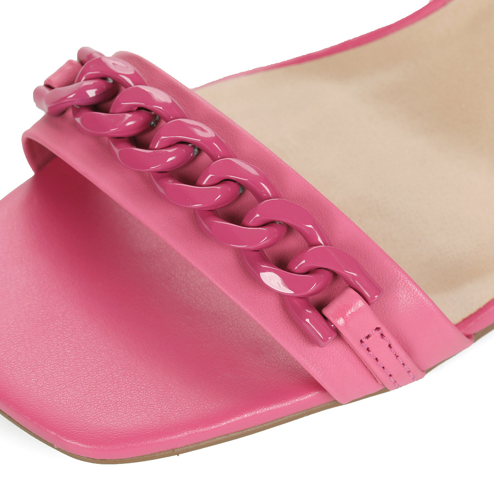 Босоножки цвета фуксия с декором из цепи из кожи на подкладке из экокожи на квадратном каблуке Respect