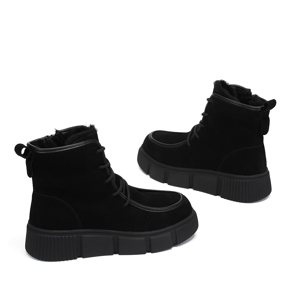 Черные зимние ботинки из бархатистого велюра Wilmar