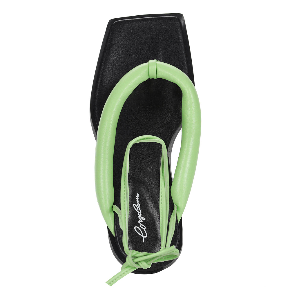 Зеленые босоножки с ремешками на щиколотке из кожи CorsoComo