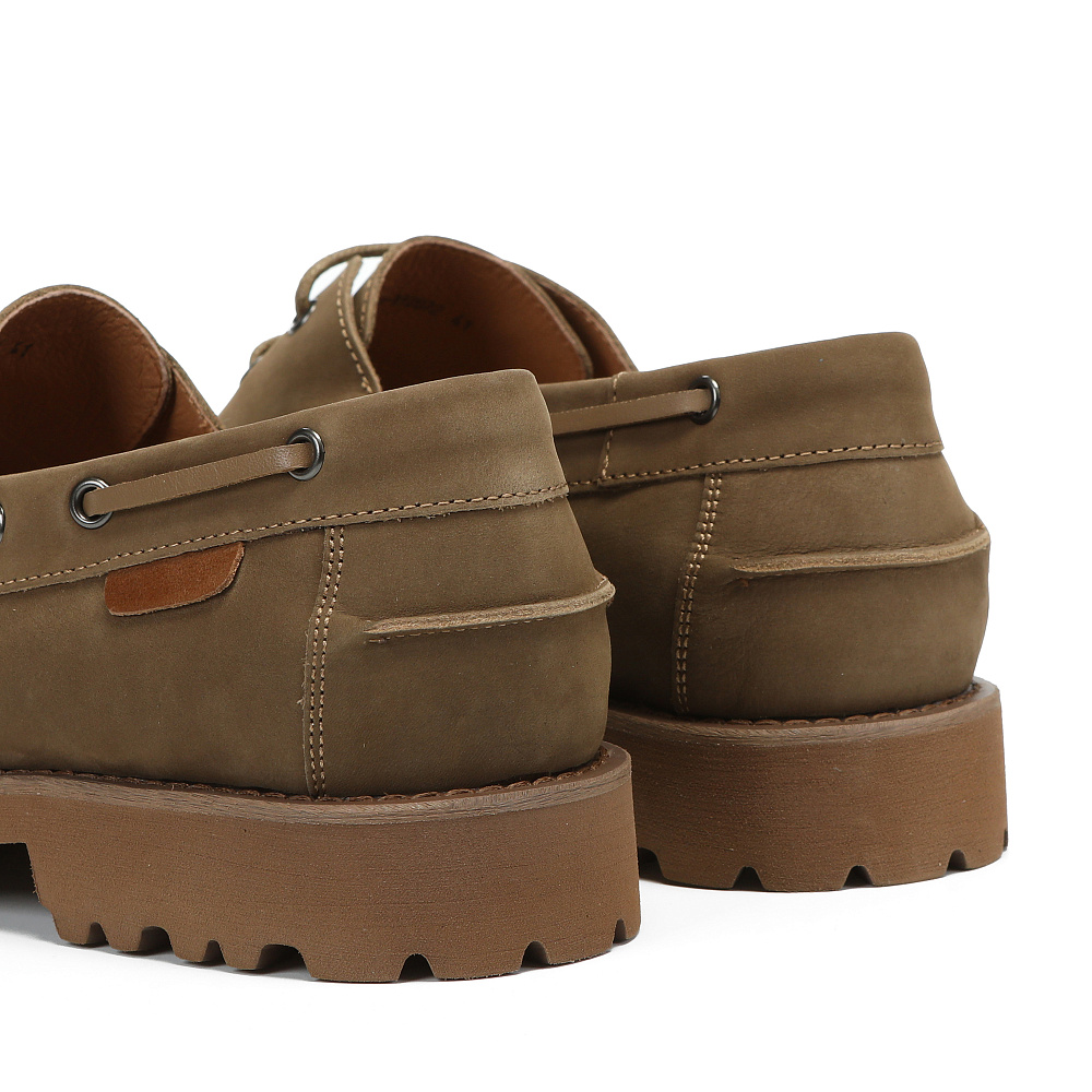 Темно-бежевые топсайдеры из нубука RESPECT PREMIUM