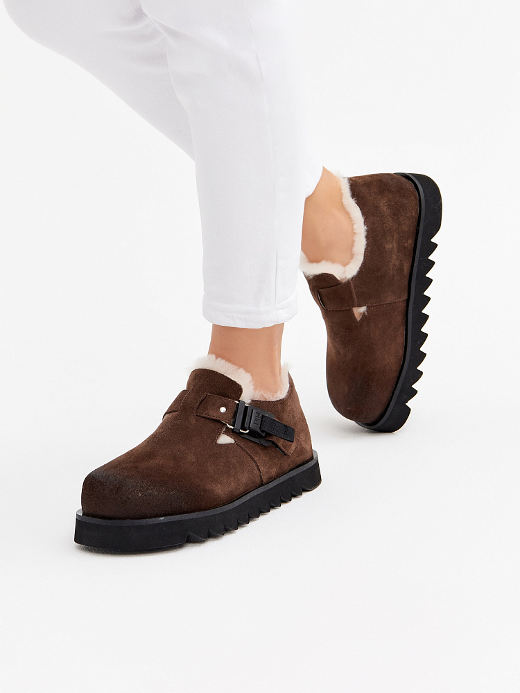 Коричневые утепленные полуботинки из бархатистого велюра Respect