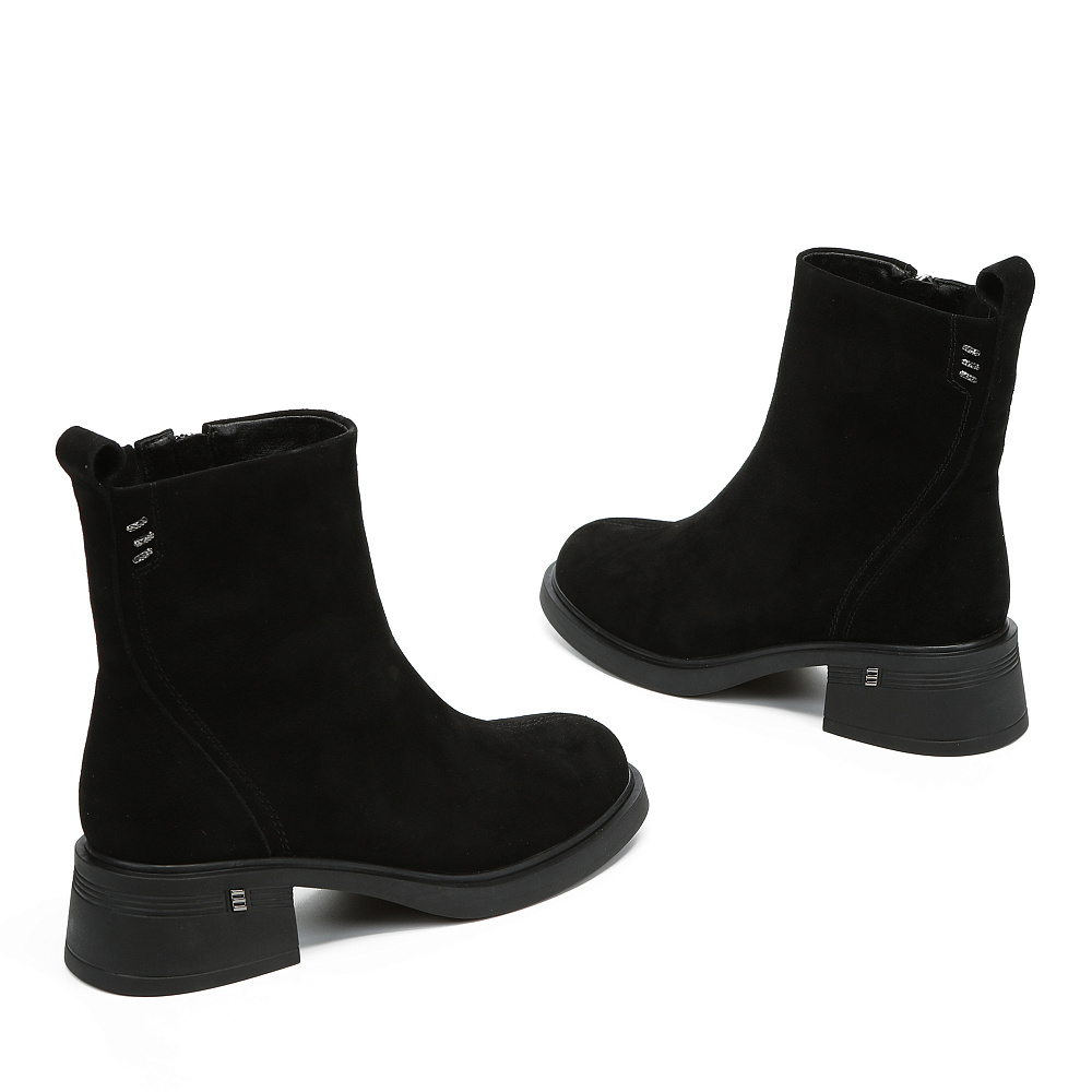 Черные зимние ботильоны из натурального велюра Respect
