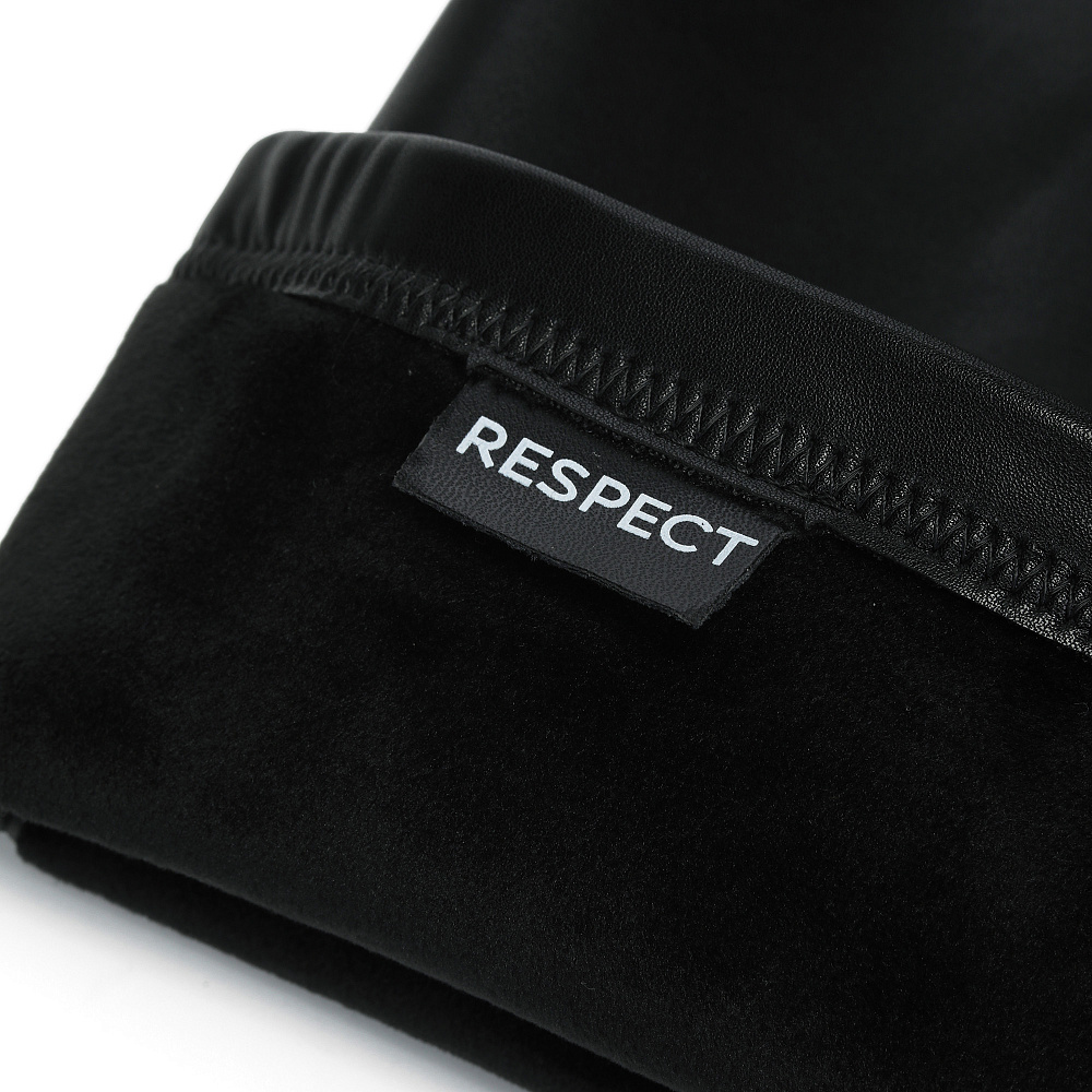 Черные зимние ботфорты из кожи и стрейча Respect