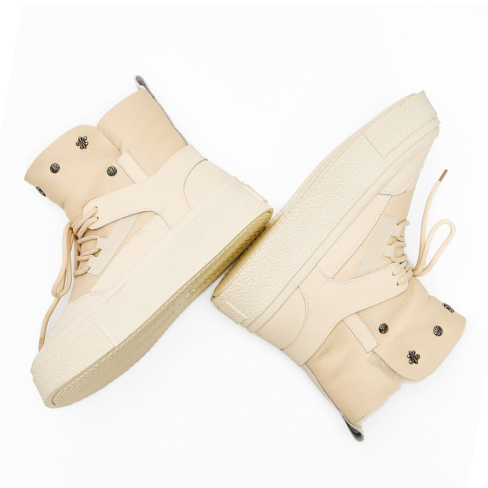 Дутики луноходы из кожи рисового цвета Respect