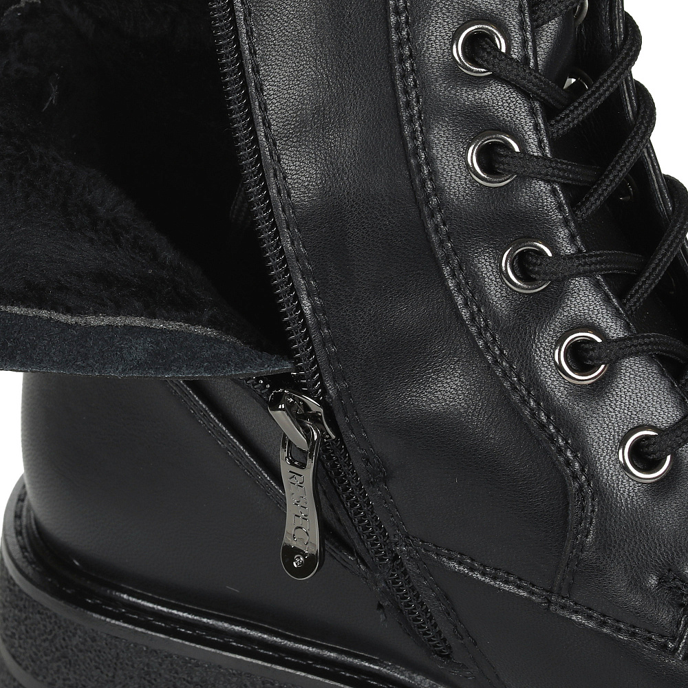 Черные высокие ботинки из кожи с декоративной отстрочкой на подкладке из текстиля на утолщенной тракторной подошве Respect