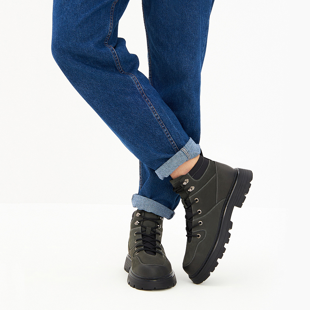 Серые ботинки из нубука Respect