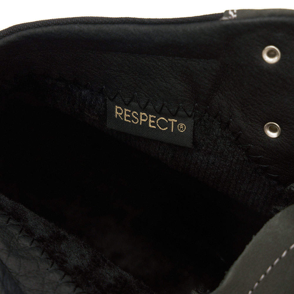 Серые ботинки из нубука Respect
