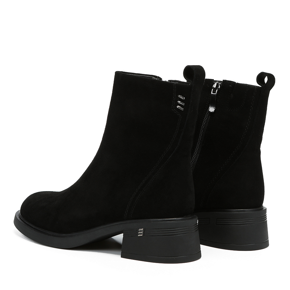 Черные зимние ботильоны из натурального велюра Respect