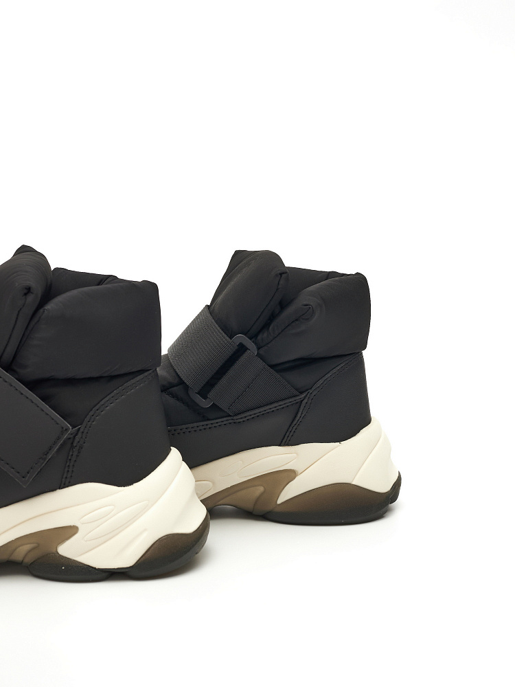 Черные дутики из экокожи и текстиля Respect