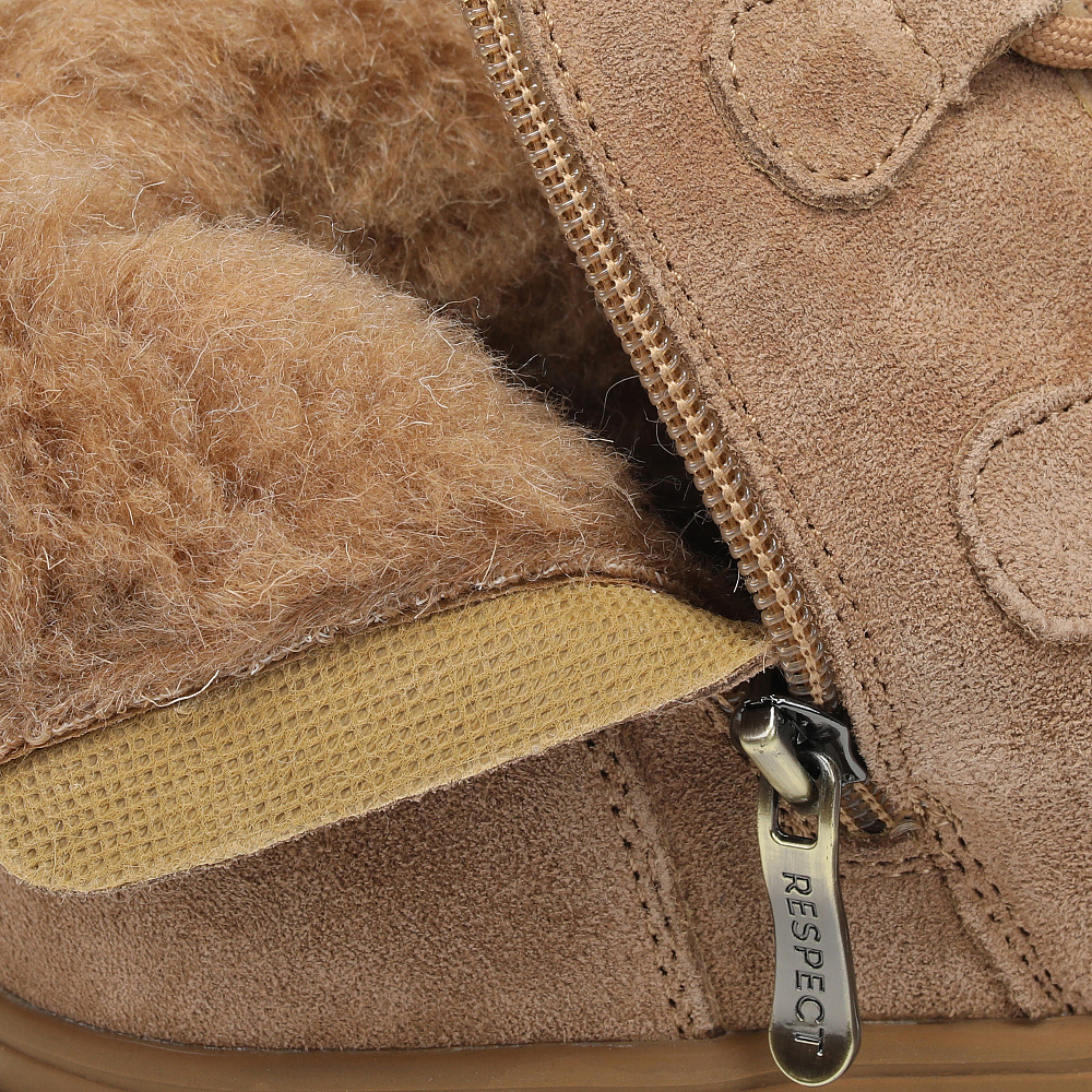 Коричневые зимние ботинки из бархатистого велюра Respect