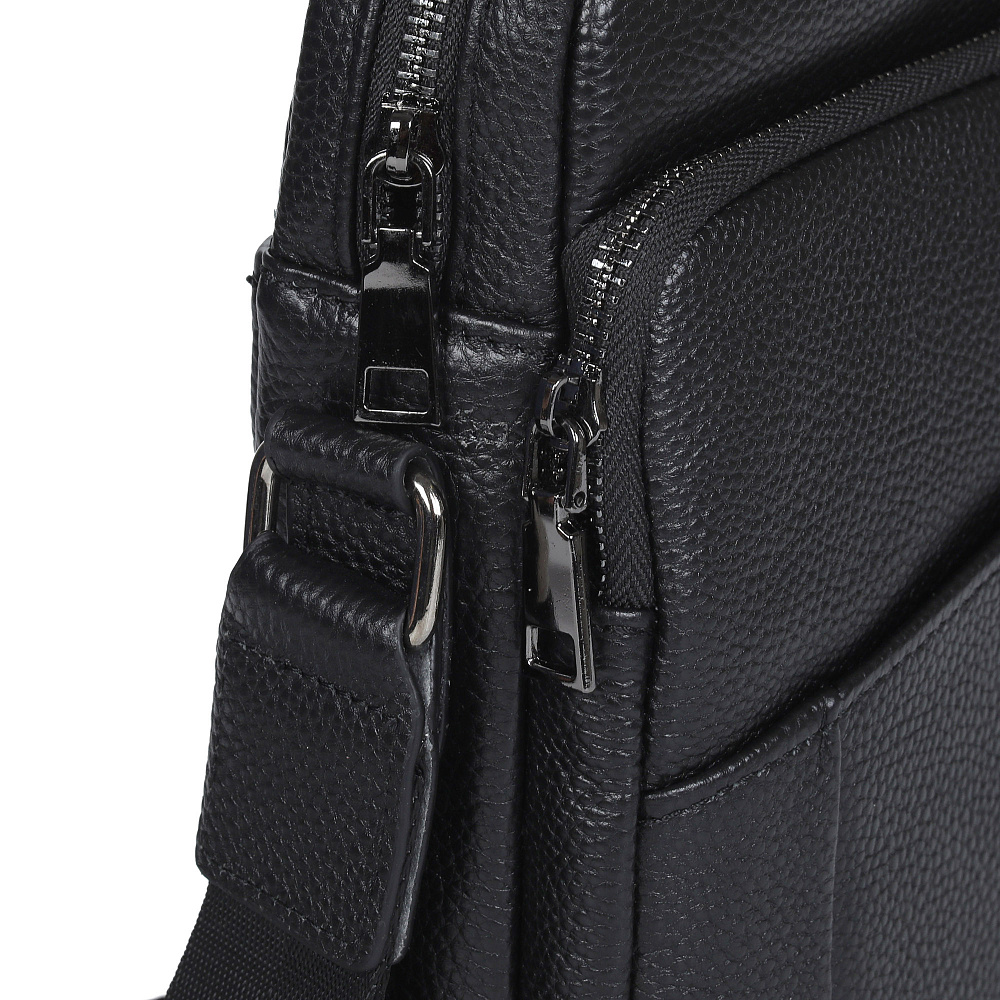 Черная сумка мессенджер из гладкой кожи Portofiano