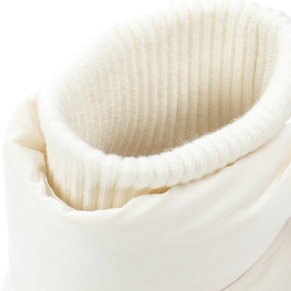 Бежевые дутики луноходы из текстиля Respect